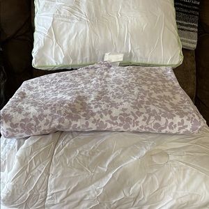 Assorted Bedding